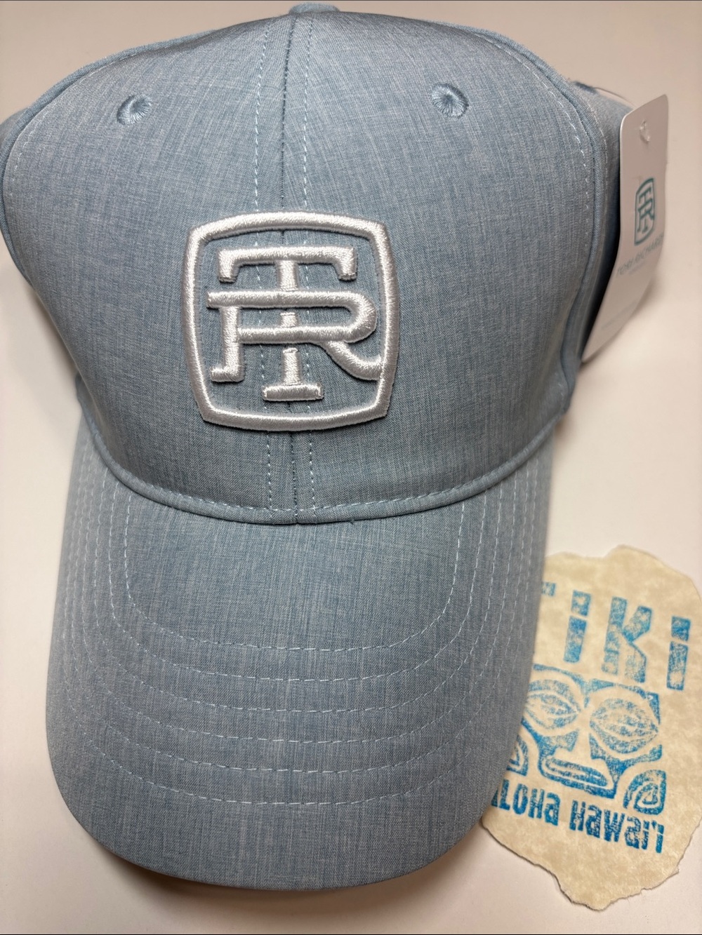 Tori Richard Chambray Surf N Turf Chambray Denim Cap Women’s NWT